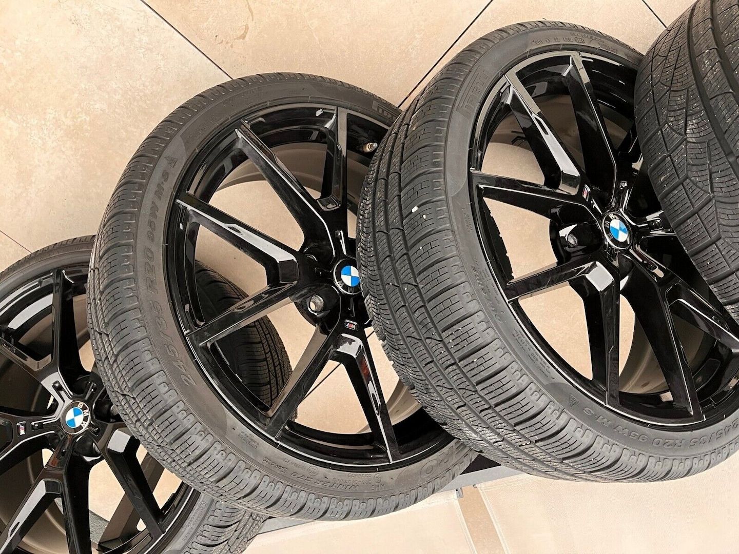 BMW 8er G14 G15 G16 20" Winterkompletträder BMW 8er G14 G15 G16 20" Winterkompletträder