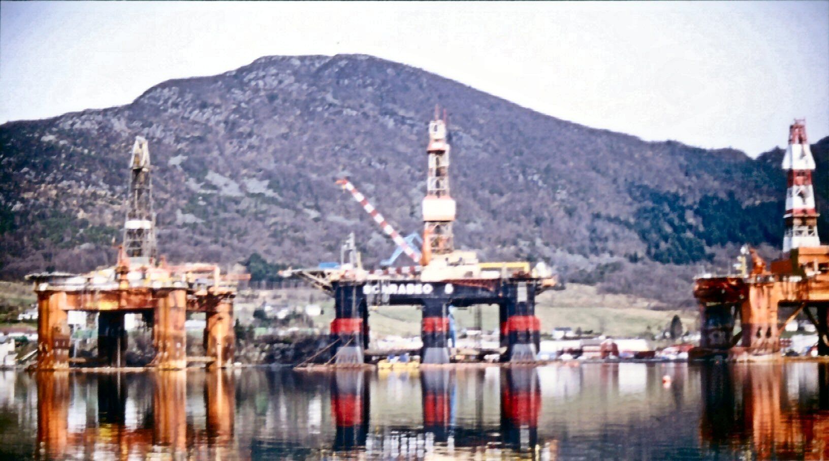 Lagerhelfer Bohrinsel Job Sehr Guter Lohn 0421-4789939