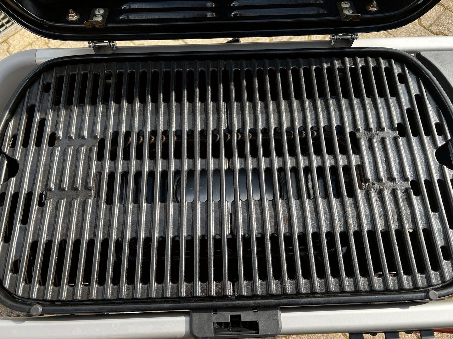 Weber Traveler Gasgrill