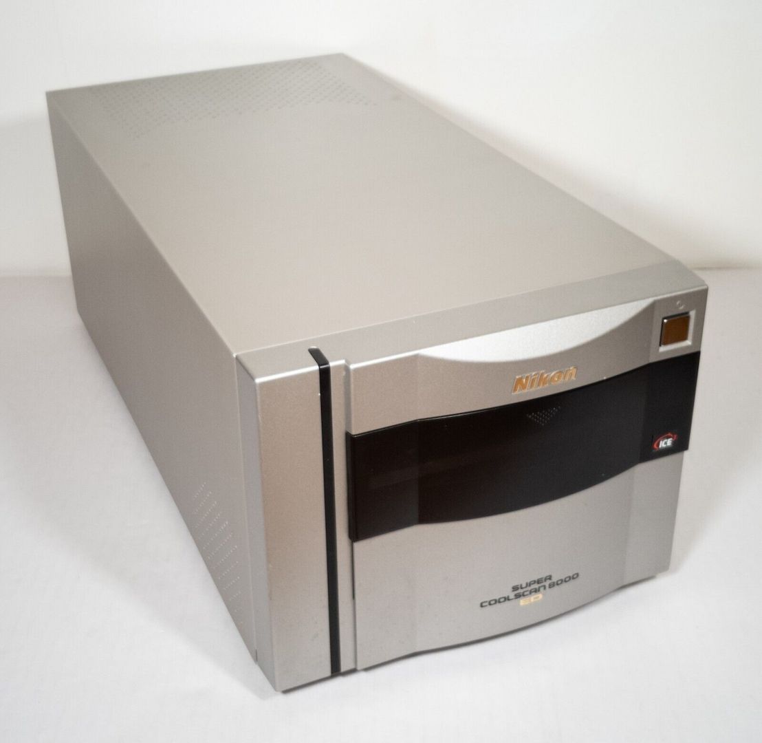 Nikon Coolscan 8000 Filmscanner zu verkaufen