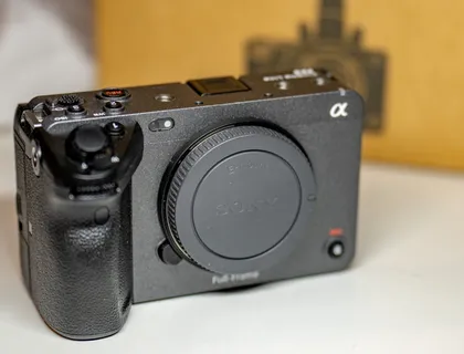 Sony Alpha FX3 12,1MP Cinema Line Vollformatkamera (Nur Gehäuse)