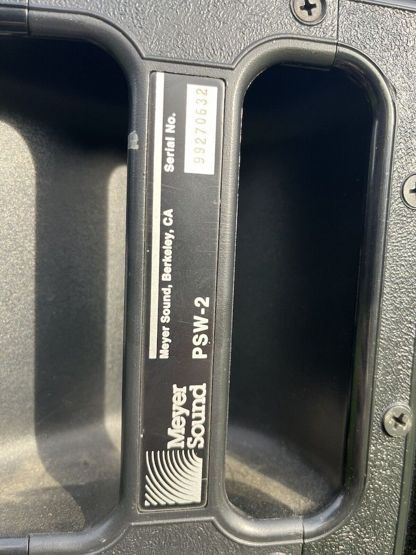 2 Stück Meyer Sound PSW2 Subwoofer Ähnlich