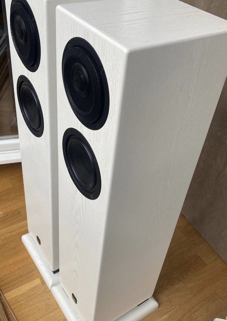 ME Geithain ME 110 Standlautsprecher