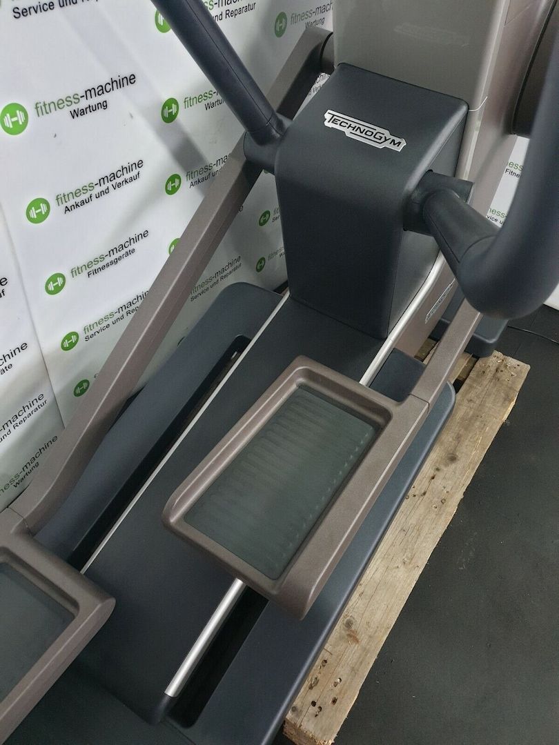 Technogym Synchro Artis Unity