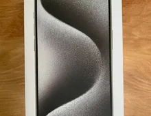Apple iPhone 15 Pro - 512GB - Titan Weiß