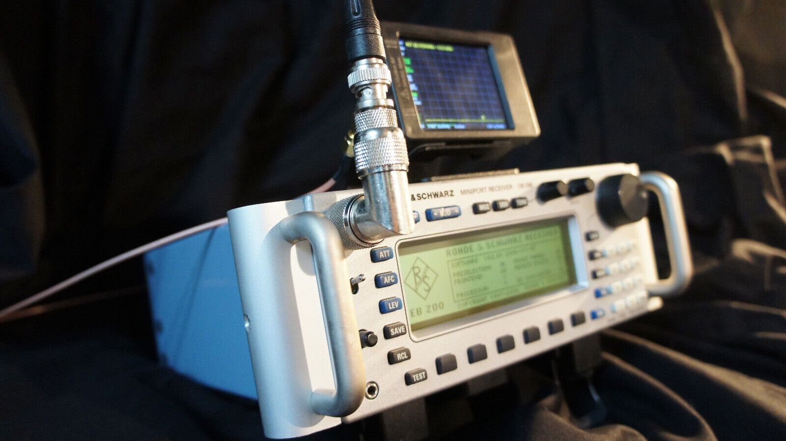 Rohde & Schwarz EB200 10KHz-3GHz Miniport Receiver