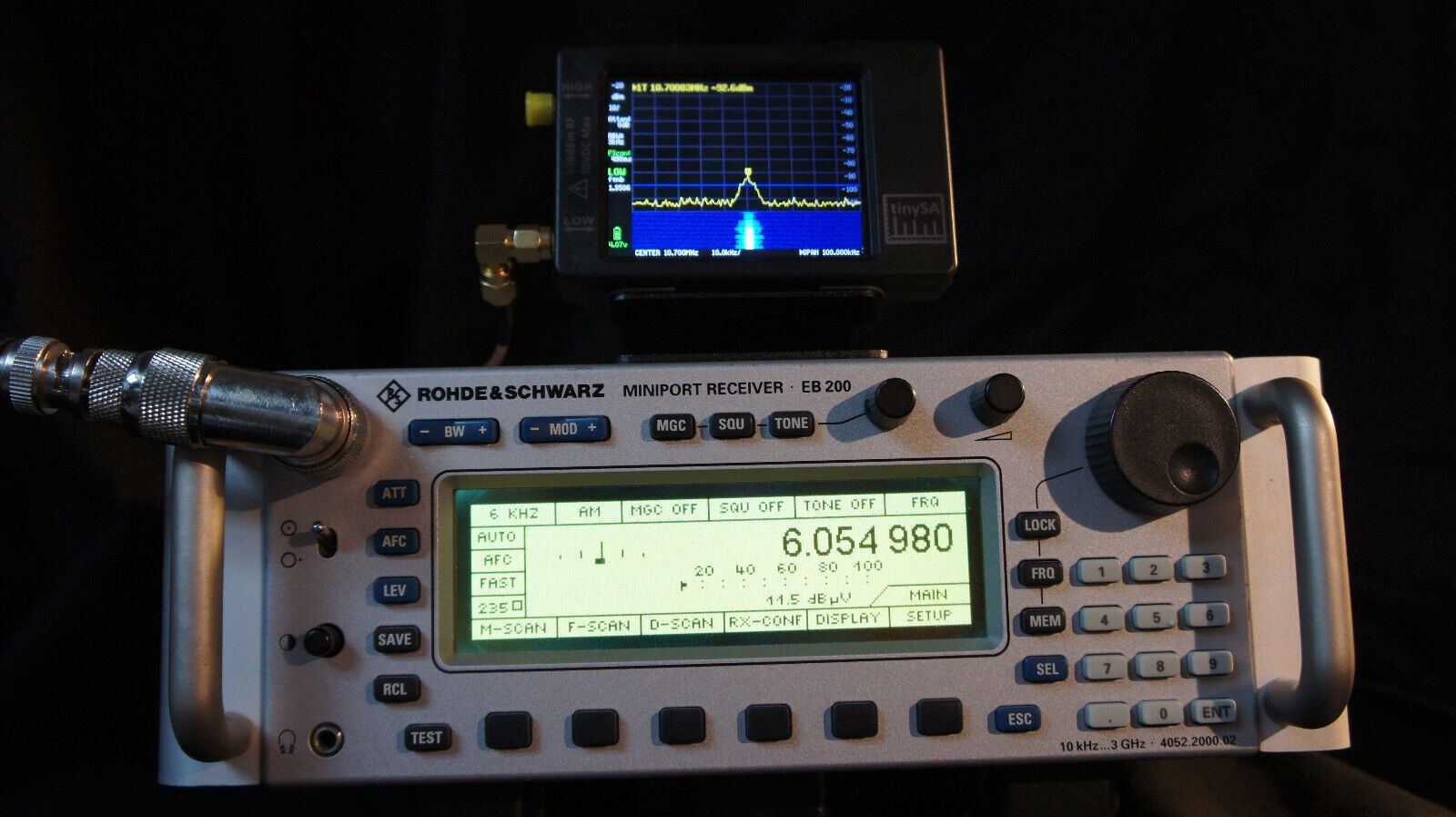 Rohde & Schwarz EB200 10KHz-3GHz Miniport Receiver