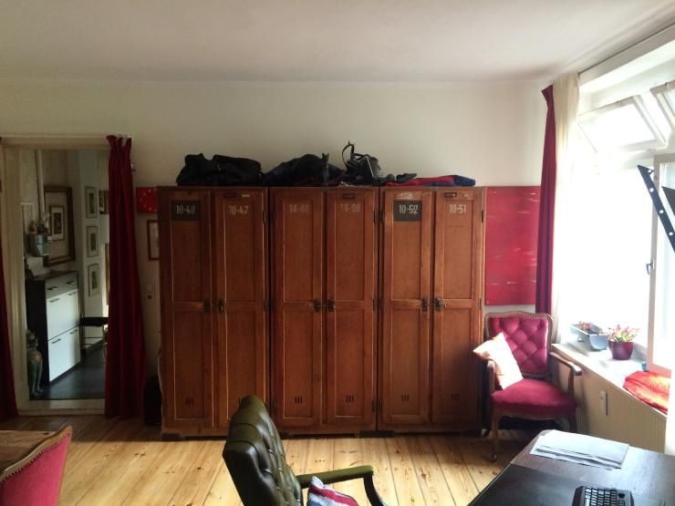 Auswanderer löst Wohnung auf! Alles muss weg! Top Einrichtung!