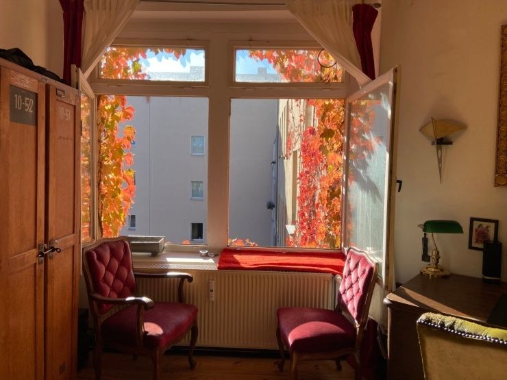 Auswanderer löst Wohnung auf! Alles muss weg! Top Einrichtung!