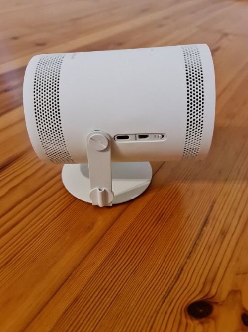 Samsung The Freestyle FHD HDR Smart-TV LED Projector - Weiß Mobiler Beamer