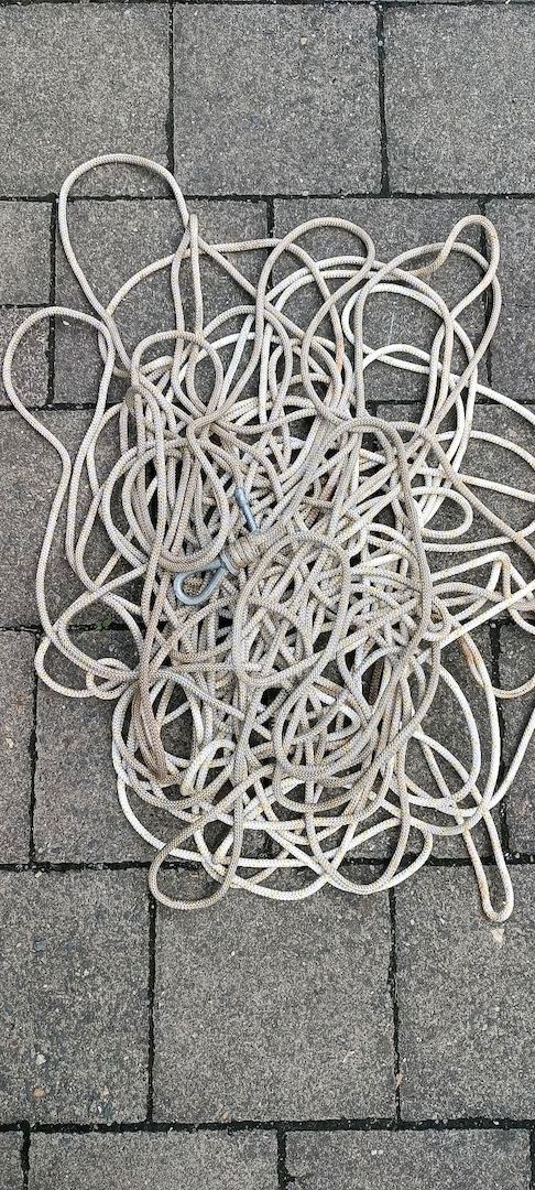 Nordforest Spillwinde 1200 kg Zugkraft mit Seil