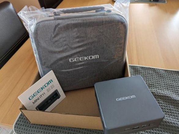 Geekom Mini-PC, Windows 11 Pro Mini IT11, Intel Core i7