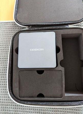 Geekom Mini-PC, Windows 11 Pro Mini IT11, Intel Core i7