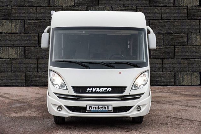 Sehr hübsch Hymer B 708 PL ist zum Verkauf bereit. Sehr hübsch Hymer B 708 PL ist zum Verkauf bereit.