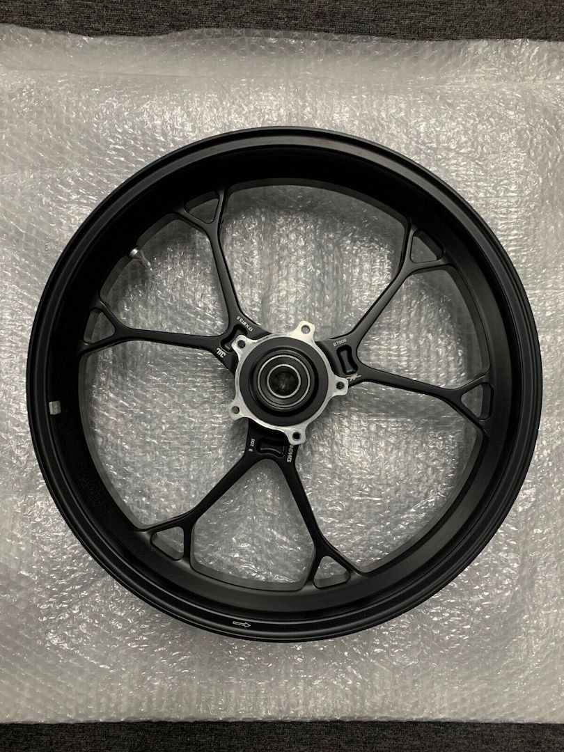 MV Agusta Vorder- & Hinterräder, PAAR (F4) - NEU