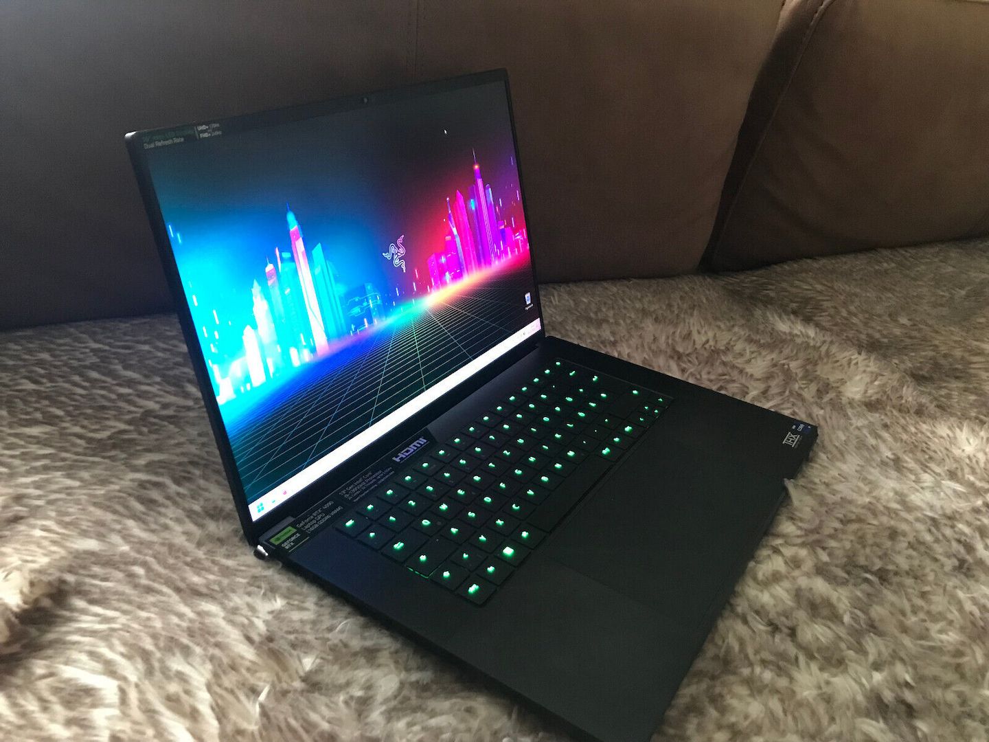 Razer Blade 16 Gaming Laptop