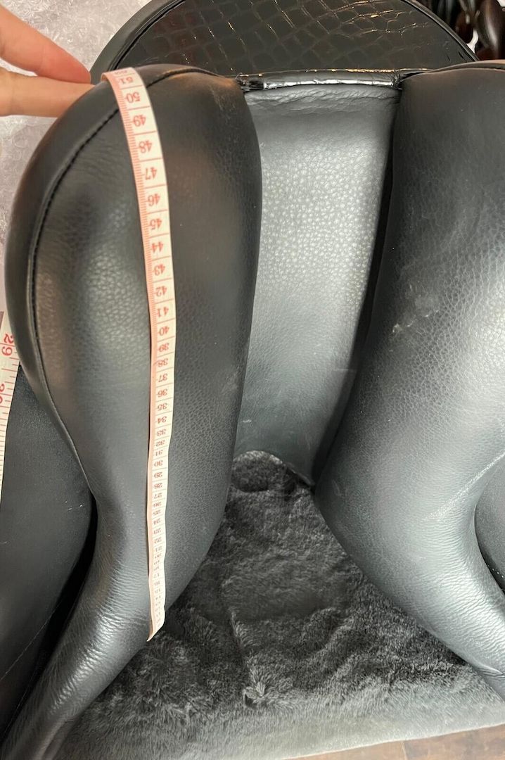 Dressursattel 17 Zoll mit Lack und Glitzer