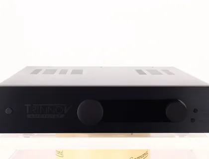 Trinnov Amethyst Pre Amplifier ( Vorverstärker)