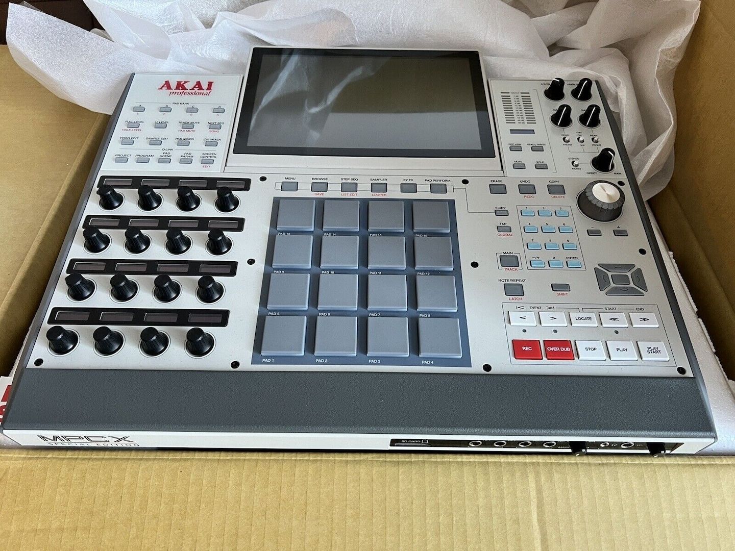 Akai Professional MPC X SE eigenständige Produktions-Workstation