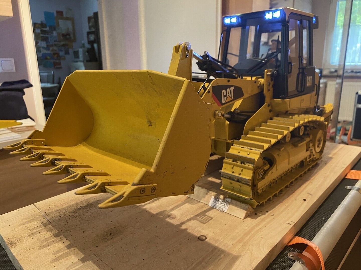 IJDM 1/14 Metall RC Hydraulic Laderaupe Modell JDM 963D