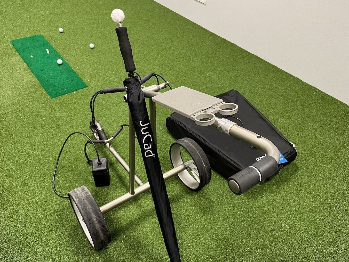 JuCad Phantom Titan eX 2.0 Elektrocaddy, Fernbedienung, JuCad Regenschirm