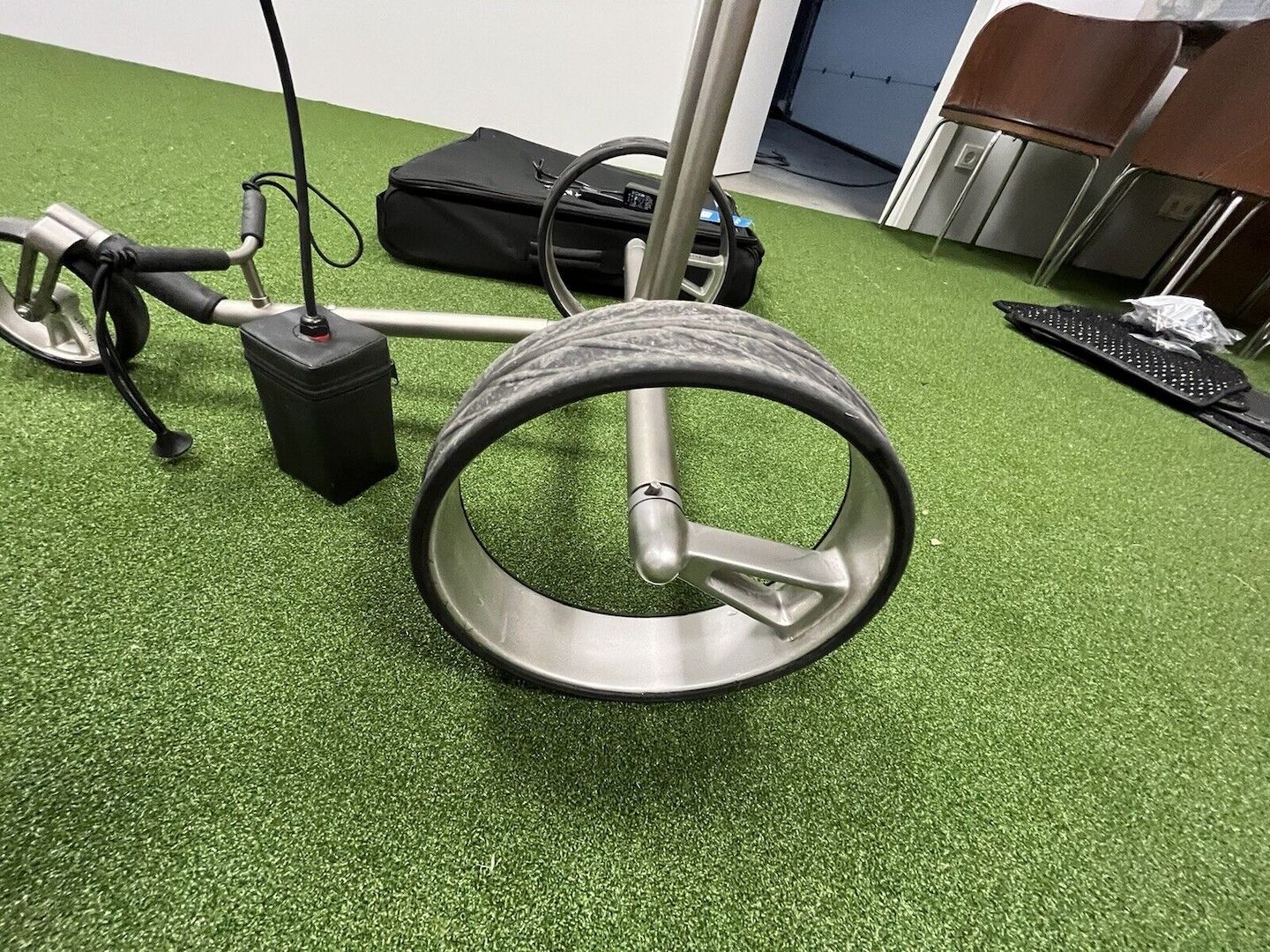 JuCad Phantom Titan eX 2.0 Elektrocaddy, Fernbedienung, JuCad Regenschirm