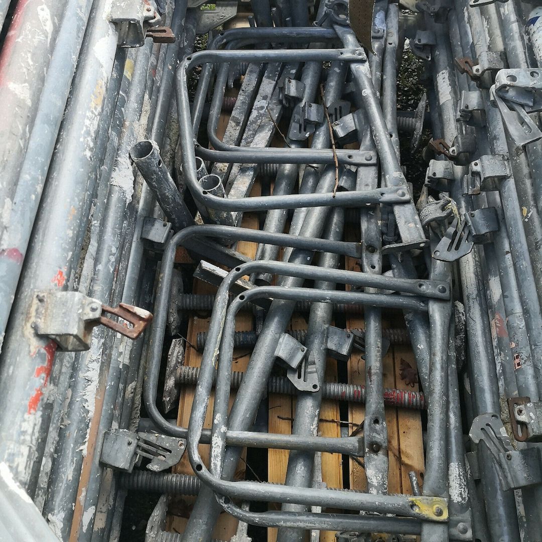 200m² gebrauchtes Gerüst 2,57 und 3,0 m Felder