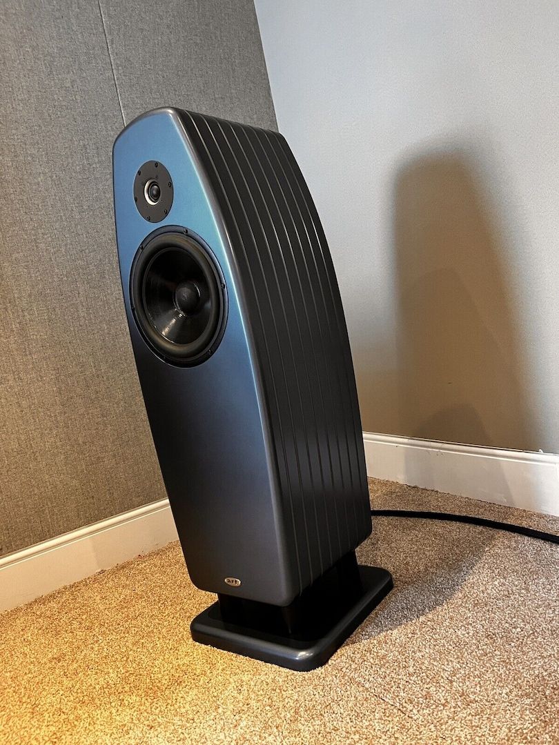 ART Deco Signature 10