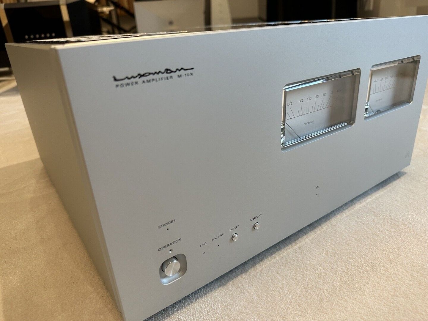 Luxman M-10X Leistungsverstärker