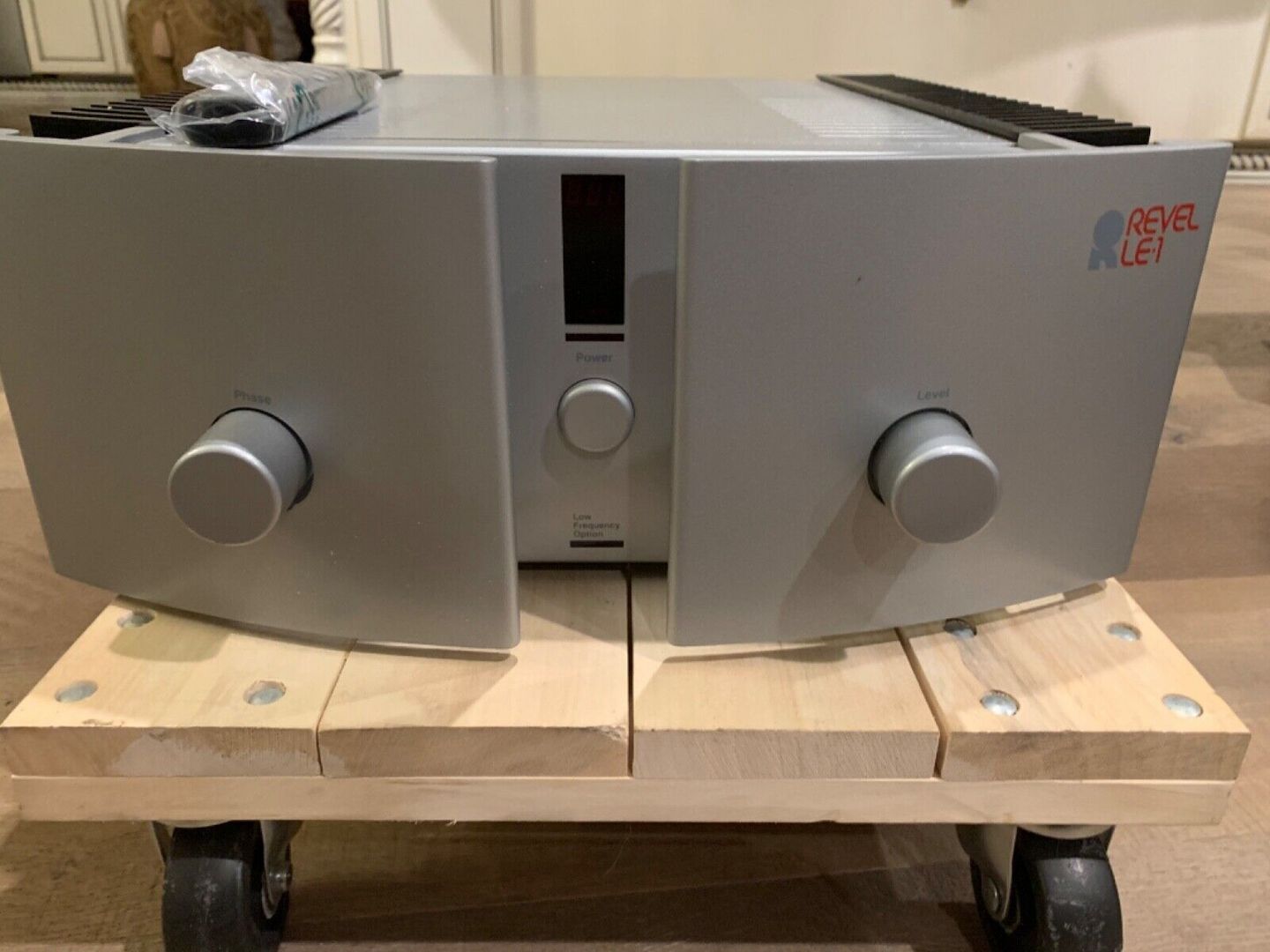 Revel Ultima Gem Black GlossWalnut w Stands, Matching Subwoofer and Revel Sub