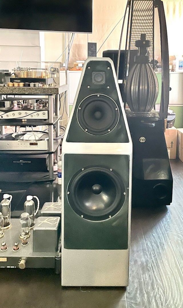 Wilson Audio Sophia 1 – Audiophile 3-Wege-Standlautsprecher in Titanic Grey