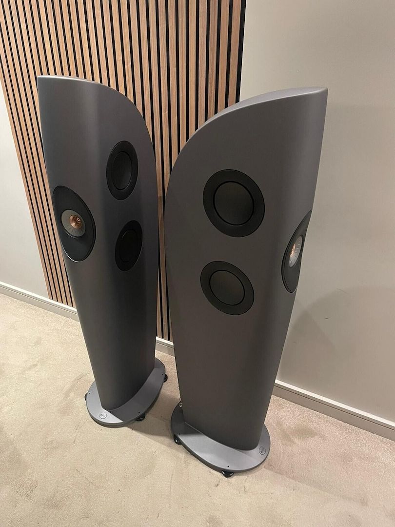 KEF Blade Two Meta