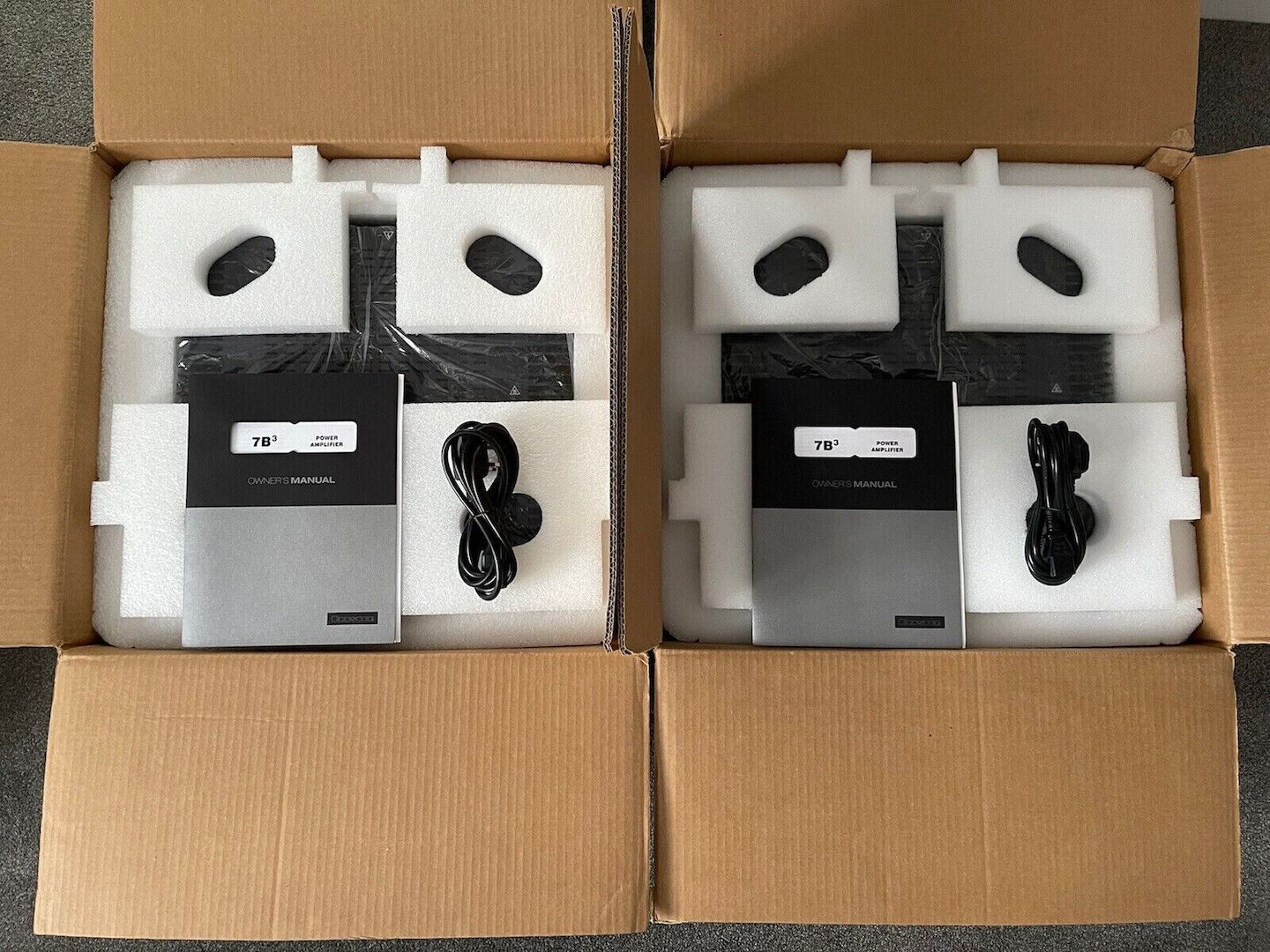 Bryston 7b3 Power Amplifier Mono Bloc Pair