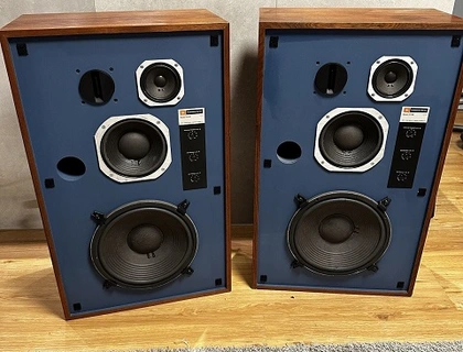 JBL 4315B