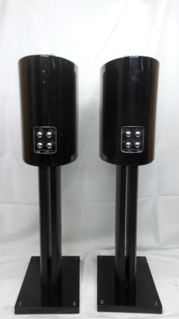 Bowers & Wilkins (B&W) 805 D3