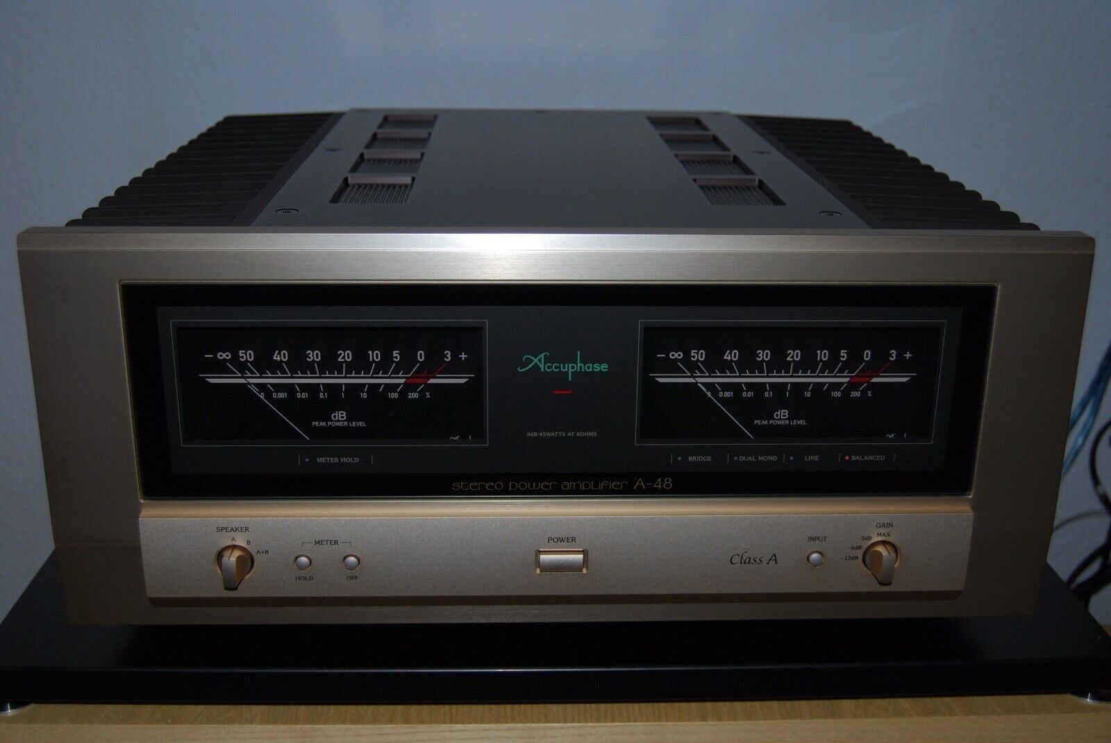 Accuphase A-48