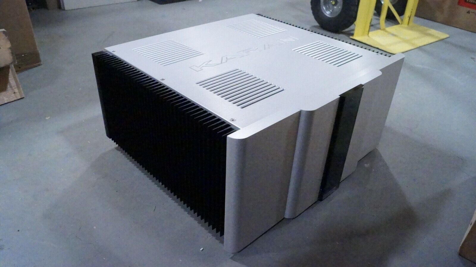 Karan Acoustics KA S 400