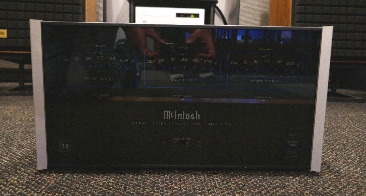 McIntosh MC8207 Siebenkanal-Leistungsverstärker