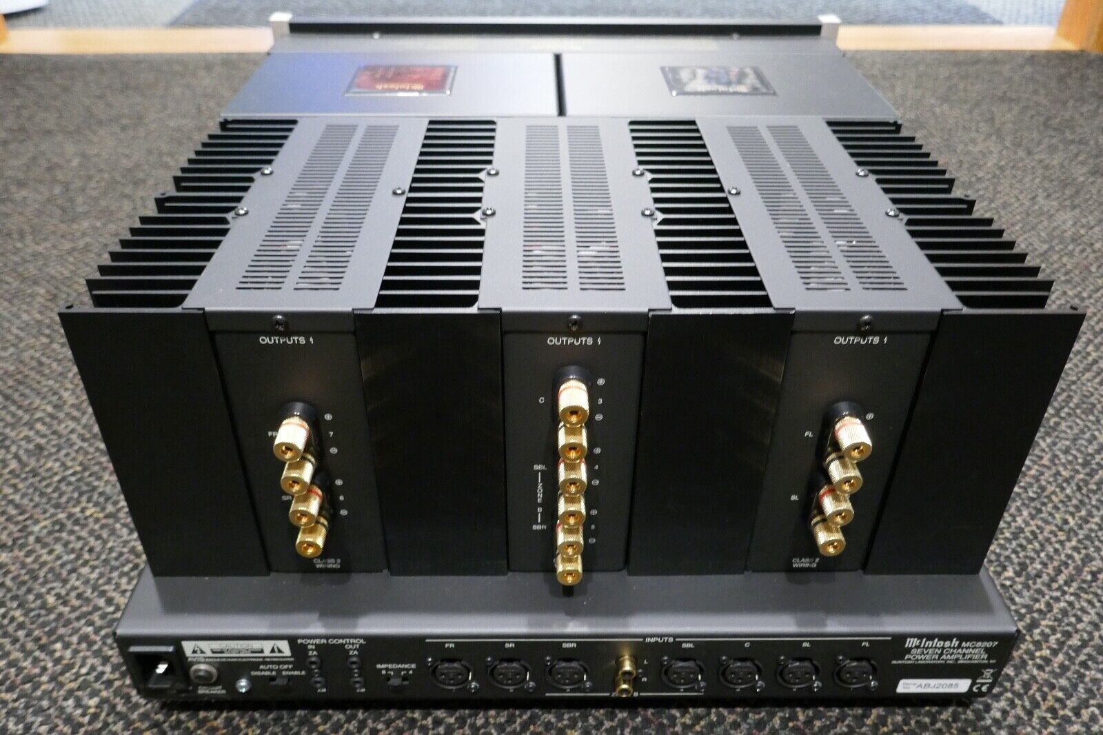 McIntosh MC8207 Siebenkanal-Leistungsverstärker