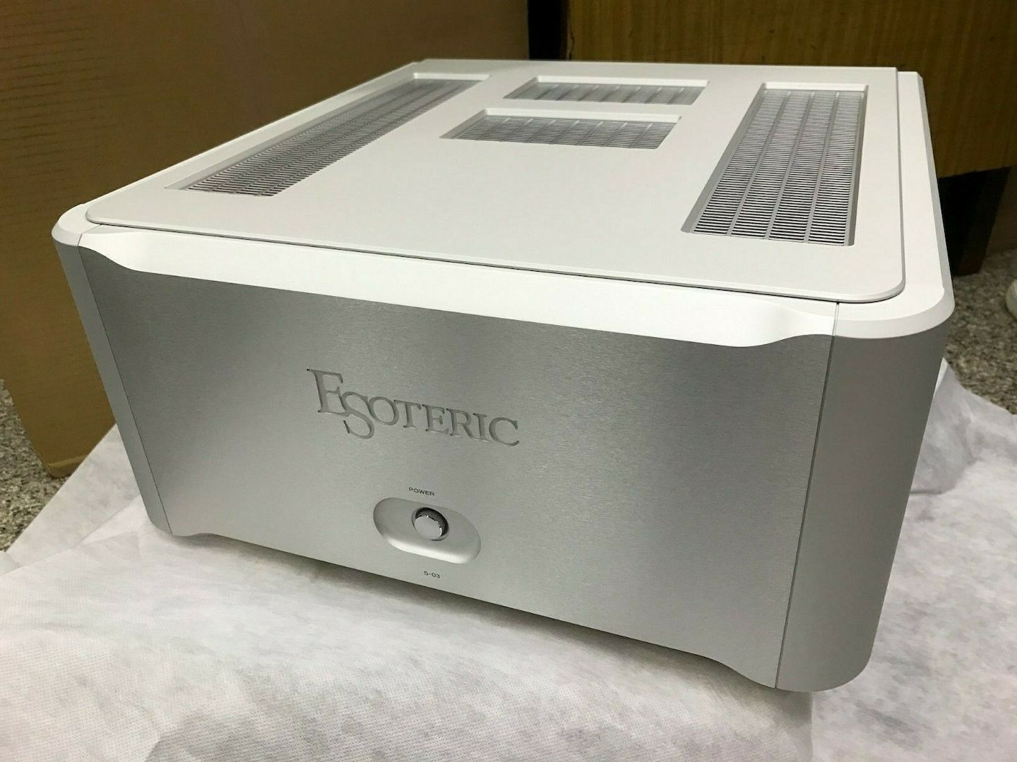 Esoteric S-03 Leistungsverstärker