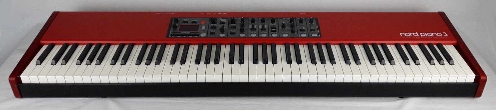 Clavia Nord Piano 3 - 1 Jahr Gewährleistung