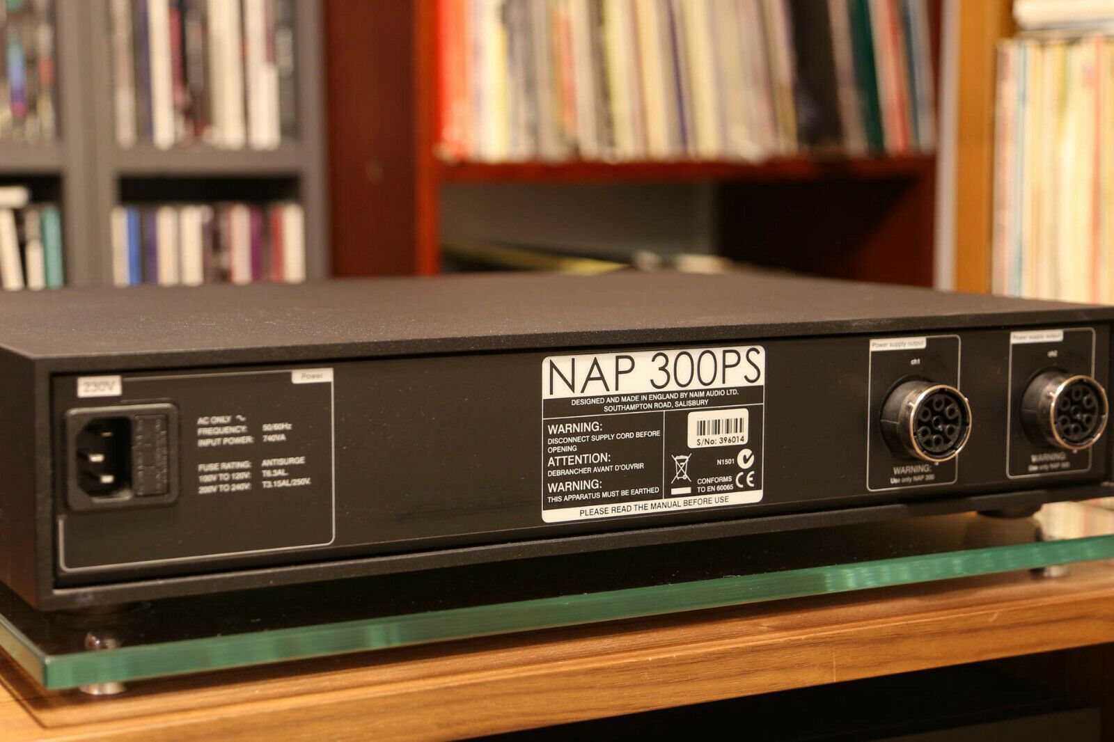 Naim NAP 300DR Leistungsverstärker + NAP 300PS Netzteil
