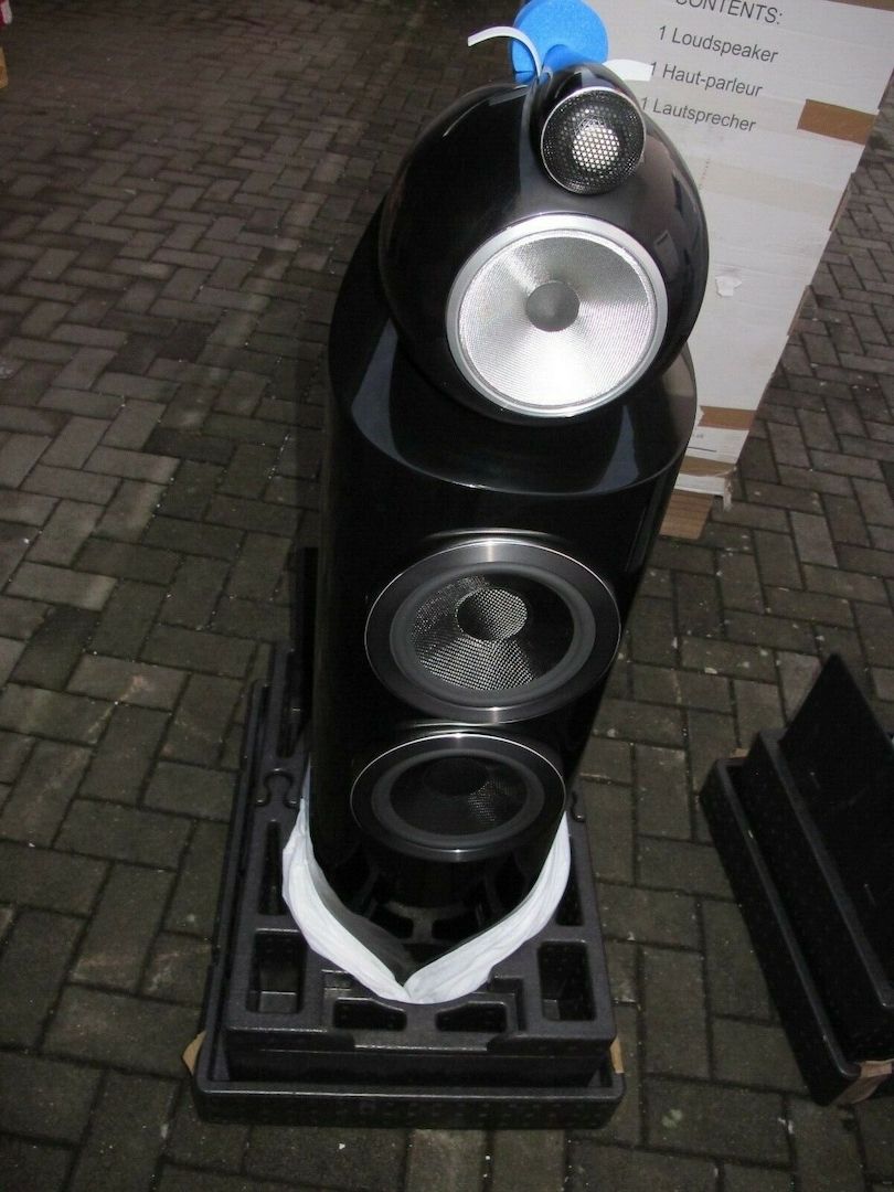 Bowers & Wilkins ( B&W )803 D3