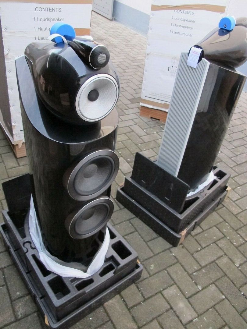 Bowers & Wilkins ( B&W )803 D3