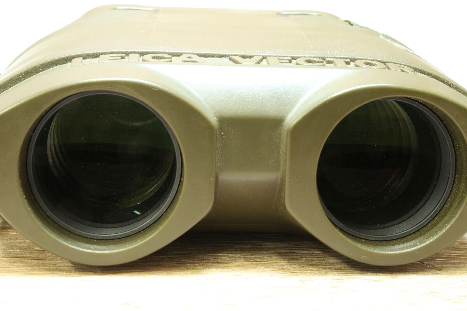 Leica Vector 1500 Fernglas