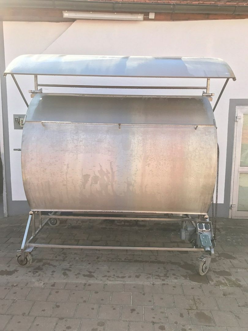 Spanferkelgrill aus Edelstahl mit Holzkohle betrieben, sehr guter Zustand!