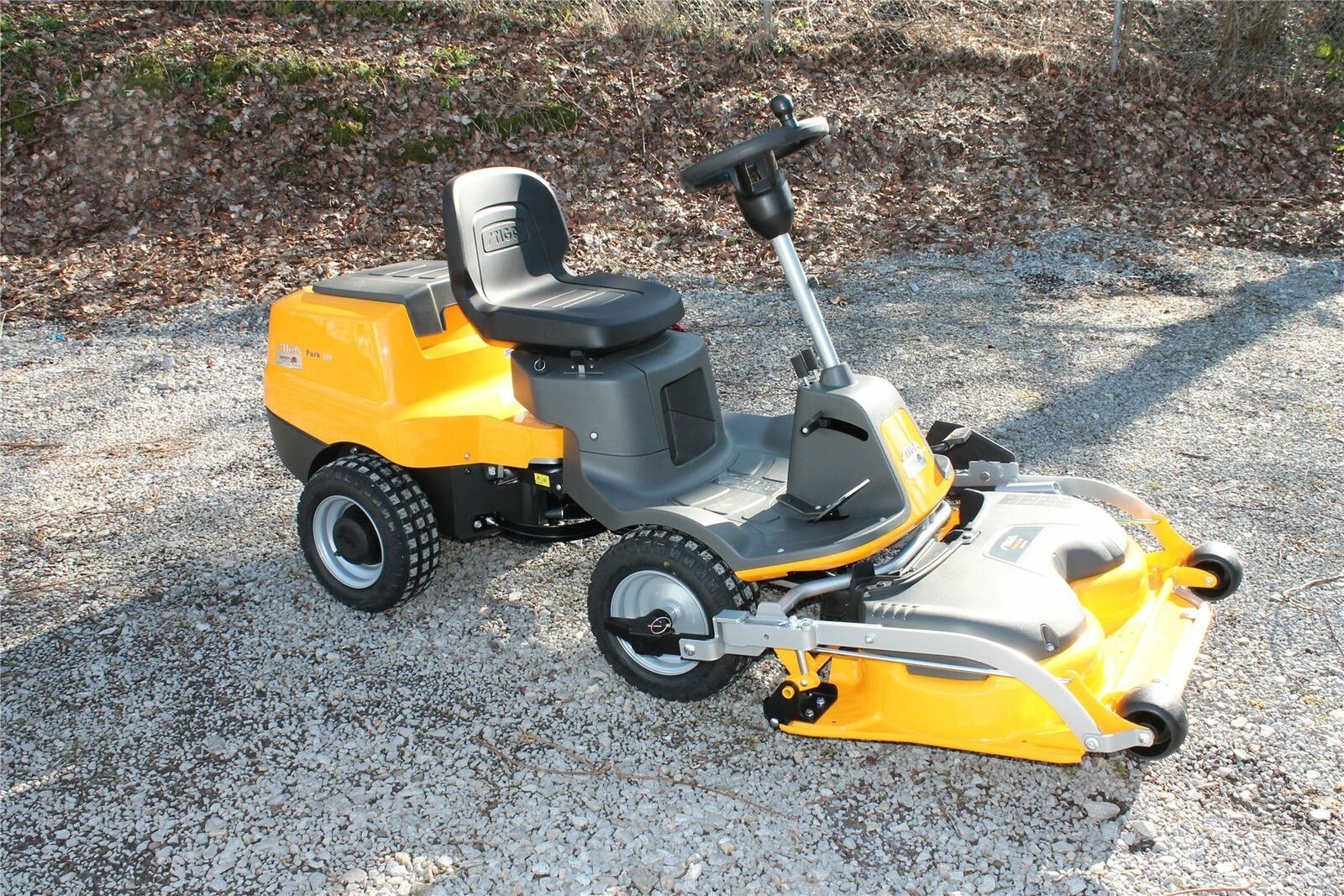 Stiga Park 220 85cm QuickFlip Aufsitzmäher Frontmäher Mähdeck Mulchmäher Mulcher