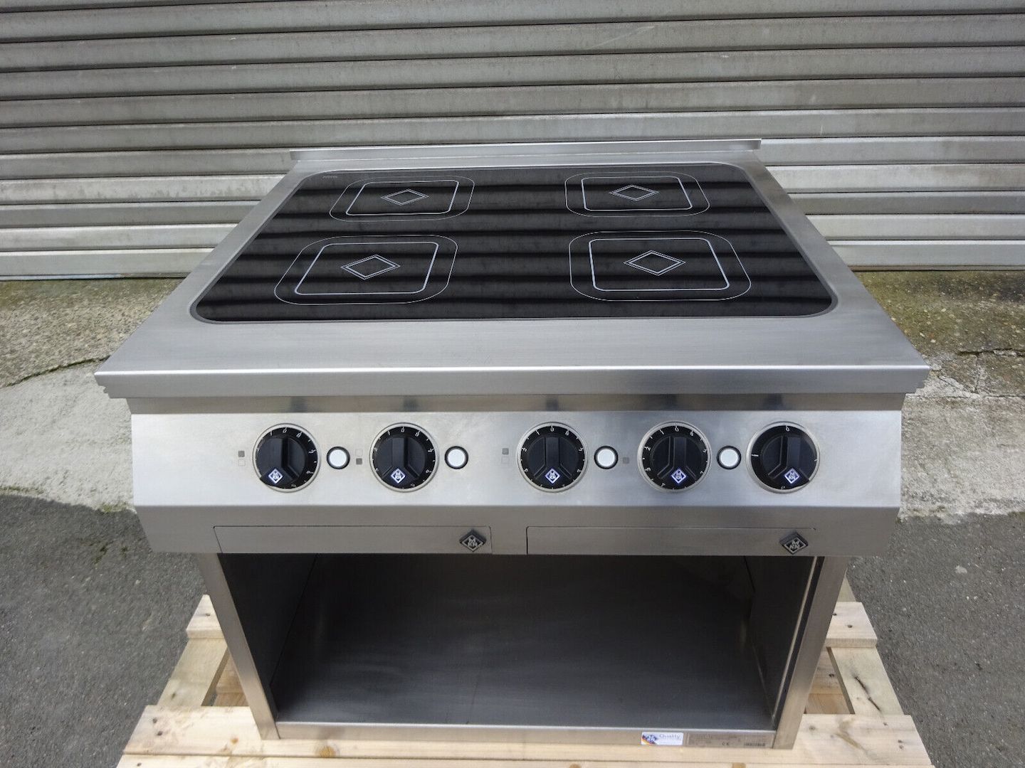 MKN Induktionsherd - Hot Line - mit 4 Kochfeldern - NEU