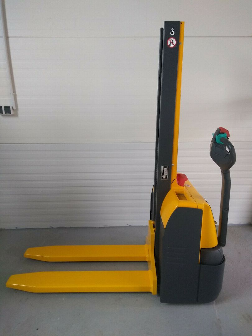 Jungheinrich EMC110, Bj. 2011, Hochhubwagen, Hubwagen, Stapler, Ameise Jungheinrich EMC110, Bj. 2011, Hochhubwagen, Hubwagen, Stapler, Ameise