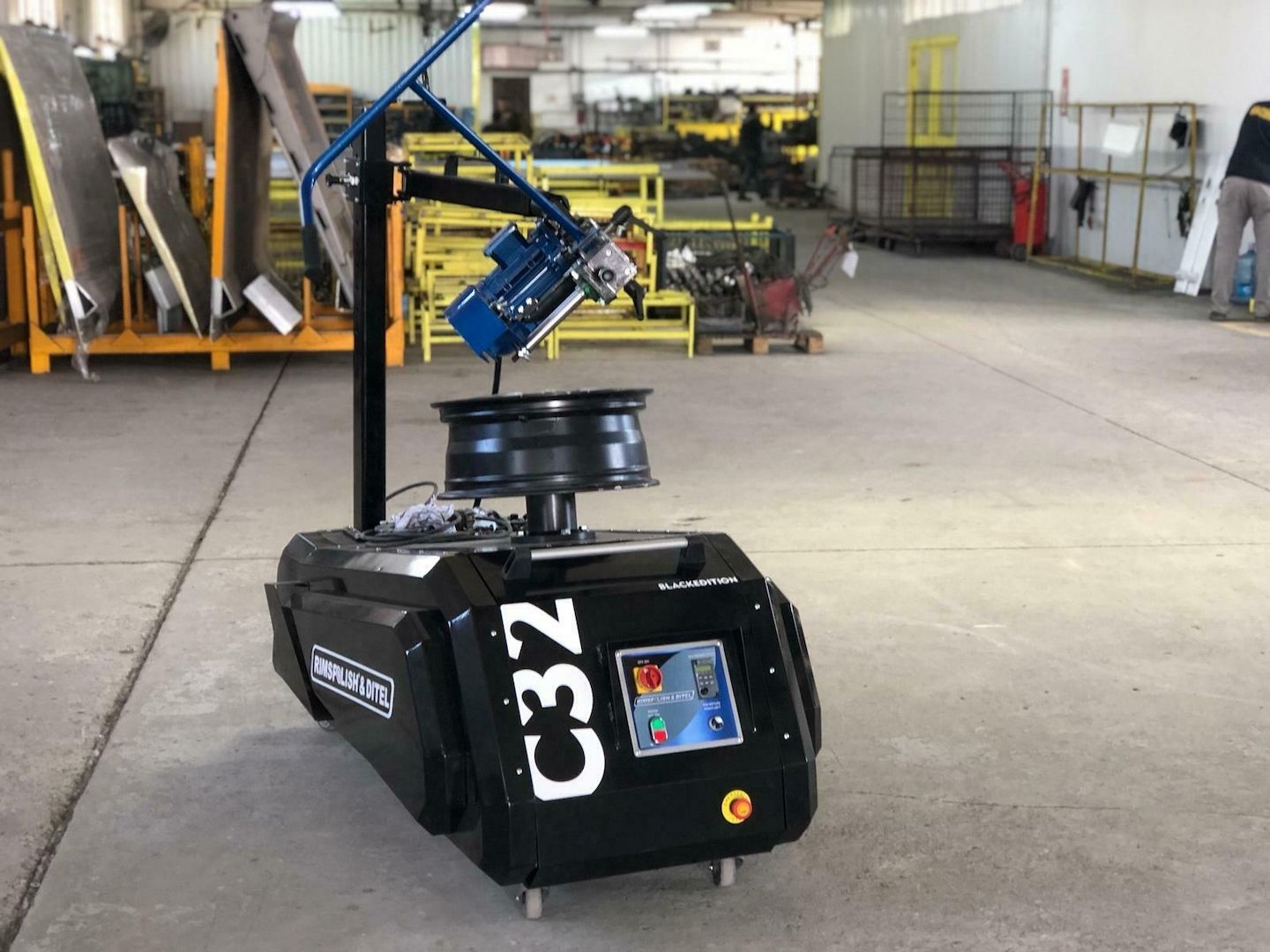 Felgenpoliermaschine C32 BLACK-EDITION,Neues Model,Bordsteinschäden beseitigen